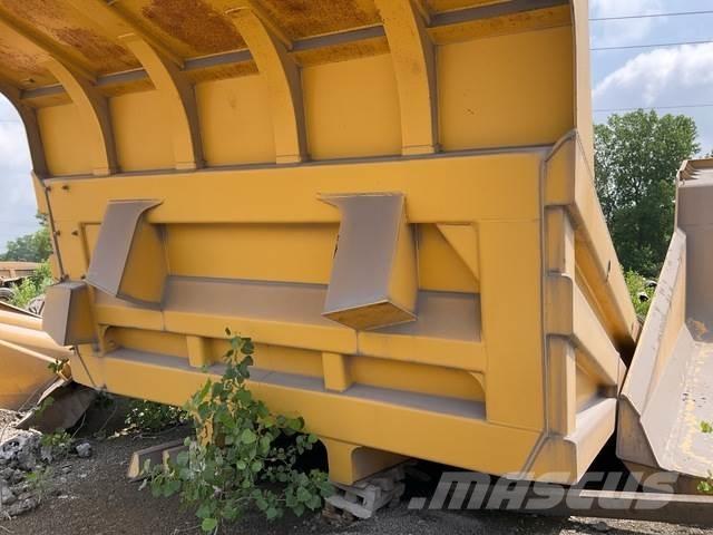 Komatsu  ボックストラック