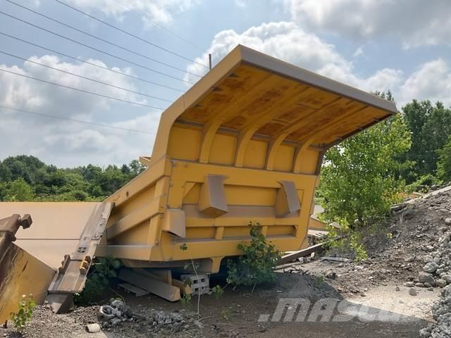 Komatsu  ボックストラック