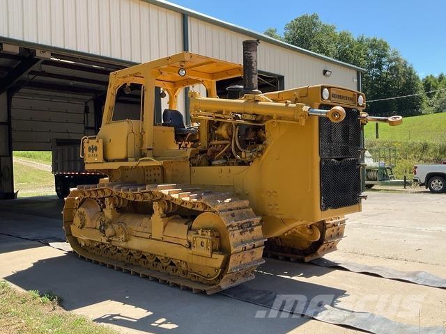Komatsu D155-A ブルドーザー