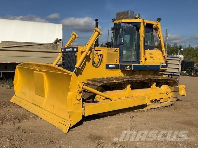 Komatsu D85P ブルドーザー