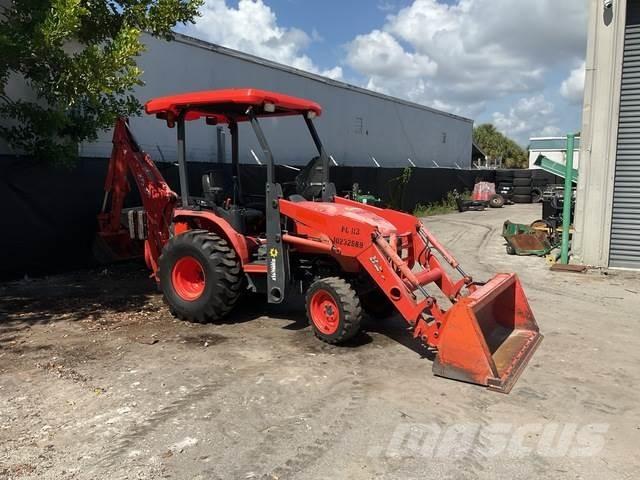 Kubota B26 トラクター