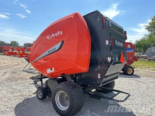 Kubota BV4180F ラウンドベーラー