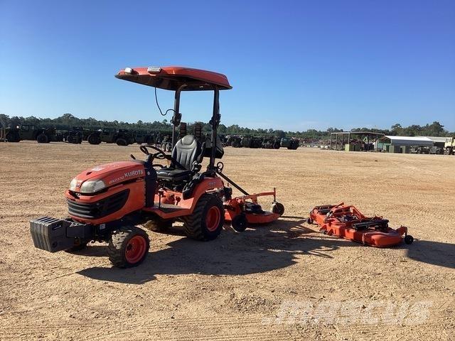 Kubota BX2370 トラクター