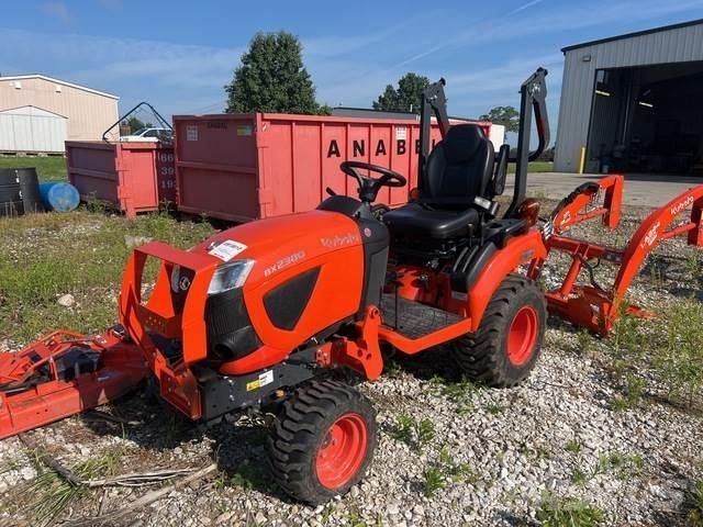 Kubota BX2380 コンパクトトラクター