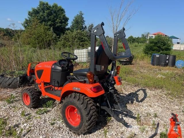 Kubota BX2380 コンパクトトラクター