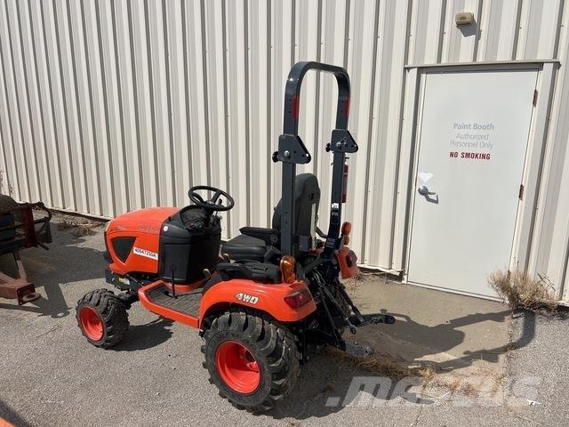 Kubota BX2380 コンパクトトラクター