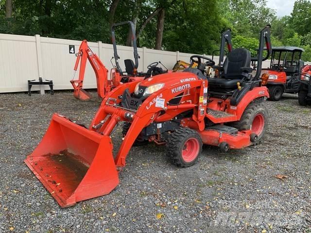 Kubota BX2380V コンパクトトラクター