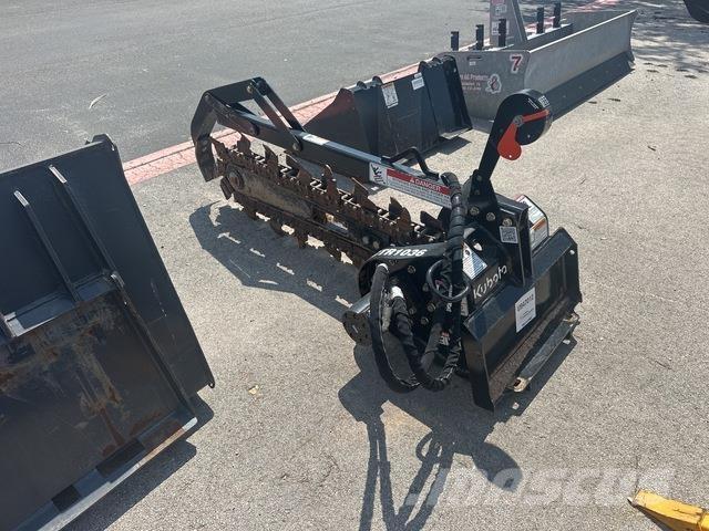 Kubota CTR1036 トレンチャー