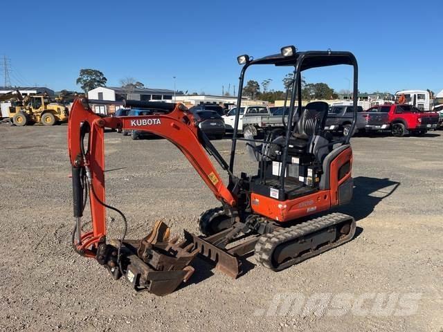 Kubota KX018-4 ミニ油圧ショベル 7t以下（ミニユンボ・ミニディガー）