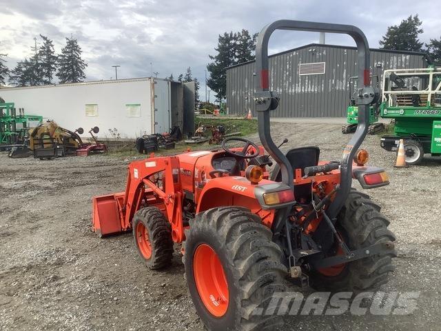 Kubota L2501 コンパクトトラクター