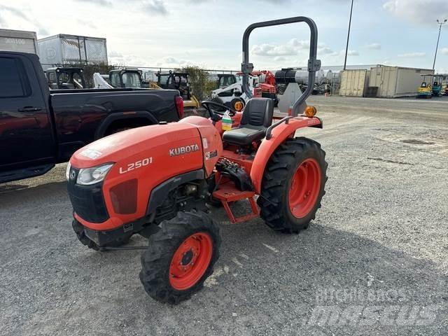 Kubota L2501D コンパクトトラクター