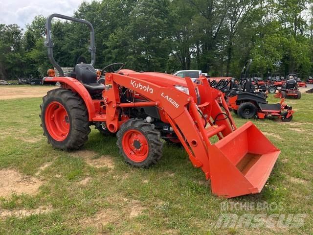 Kubota L3301DT コンパクトトラクター