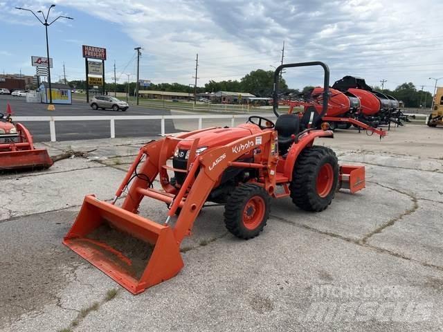 Kubota L3901DT コンパクトトラクター