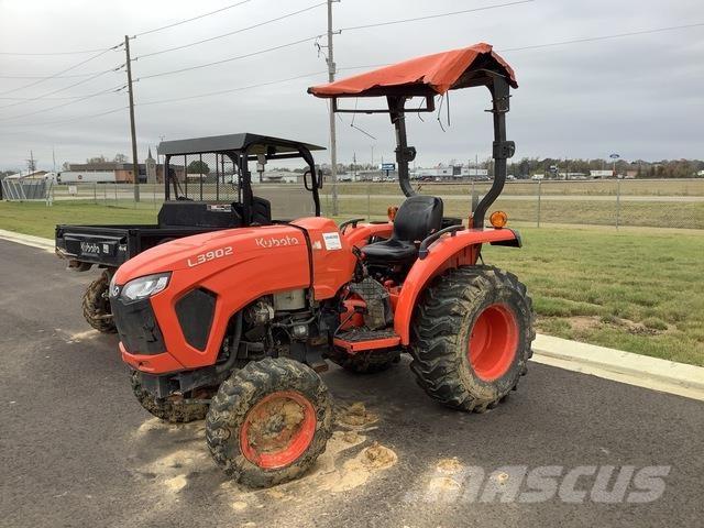 Kubota L3902DT コンパクトトラクター