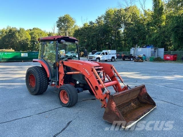 Kubota L5240 コンパクトトラクター
