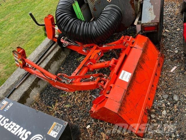 Kubota LA344S 建設機械 -　その他