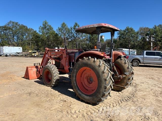 Kubota M105S トラクター