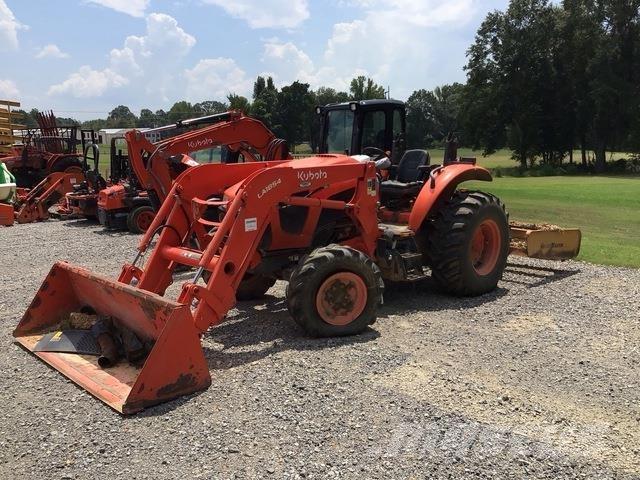 Kubota M5-111D コンパクトトラクター