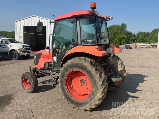 Kubota M6040 コンパクトトラクター
