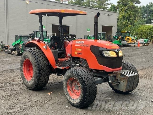 Kubota M6060D トラクター