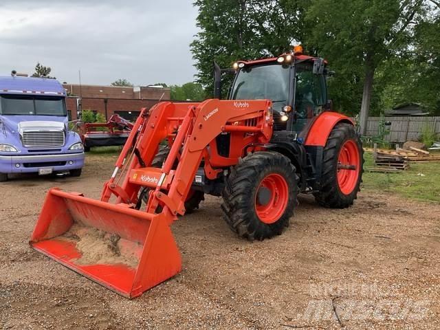 Kubota M7-152D トラクター