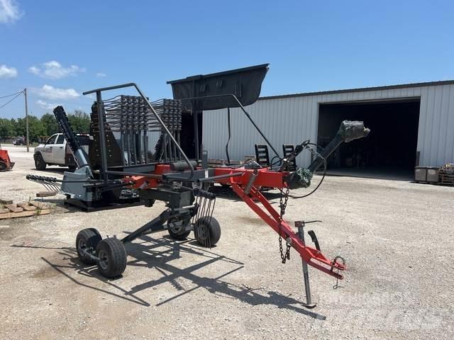 Kubota RA1042T テッダー・テッダーレーキ