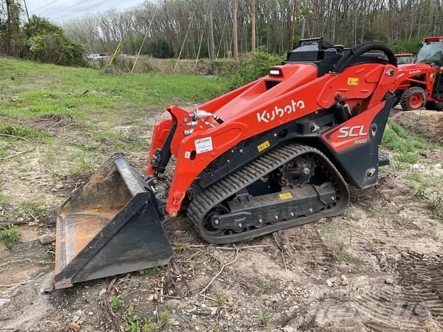 Kubota SCL1000 スキッドステアローダー