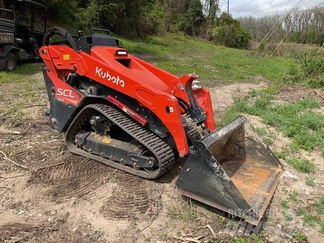 Kubota SCL1000 スキッドステアローダー