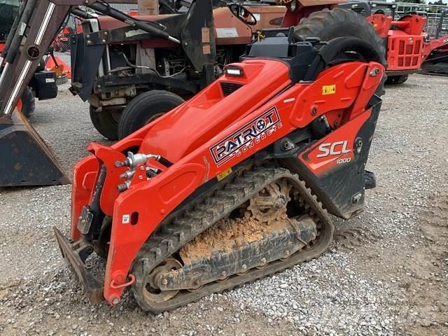 Kubota SCL1000 スキッドステアローダー