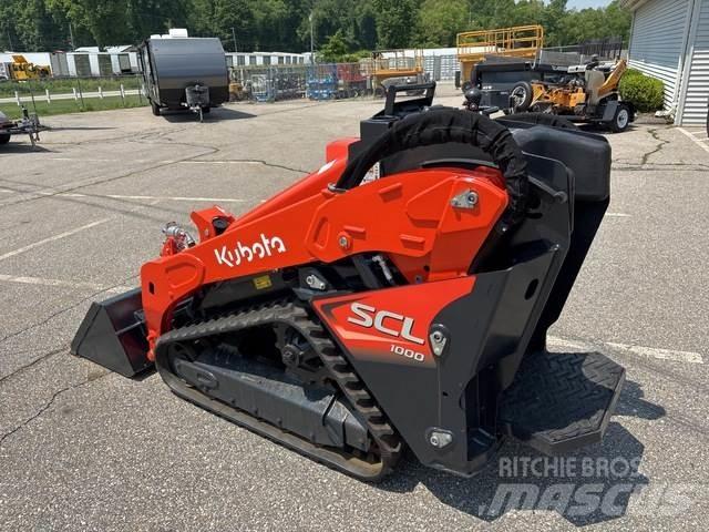 Kubota SCL1000 スキッドステアローダー