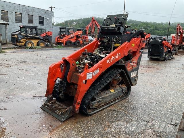Kubota SCL1000 スキッドステアローダー