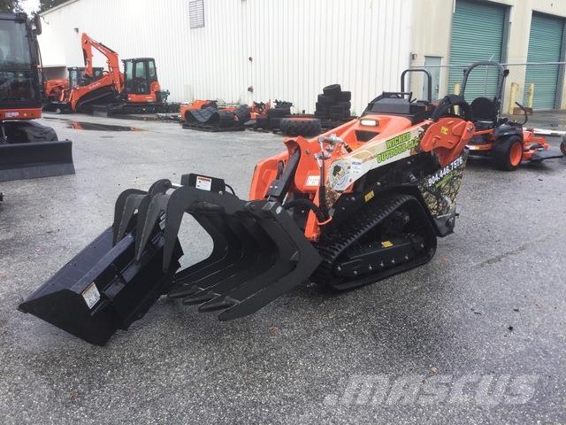 Kubota SCL1000 スキッドステアローダー