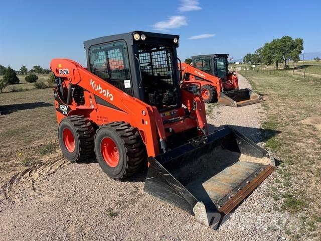 Kubota SSV75 スキッドステアローダー