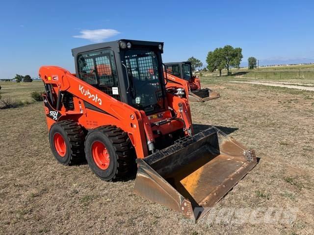Kubota SSV75 スキッドステアローダー