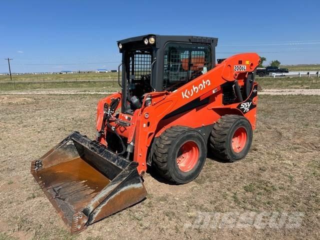 Kubota SSV75 スキッドステアローダー