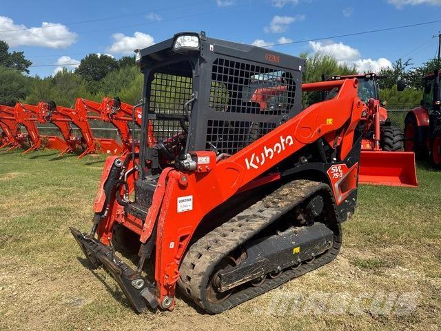 Kubota SVL75-3 スキッドステアローダー