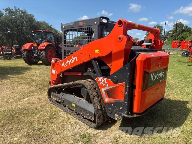 Kubota SVL75-3 スキッドステアローダー