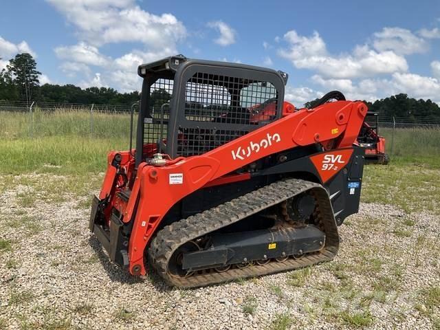 Kubota SVL97-2 スキッドステアローダー