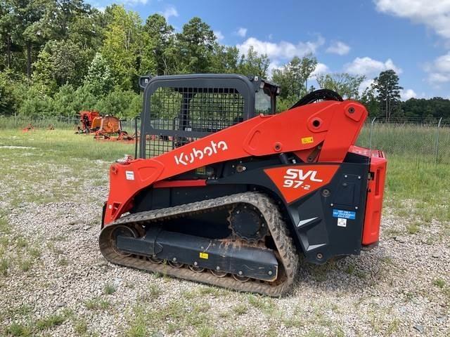 Kubota SVL97-2 スキッドステアローダー