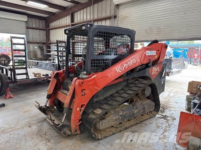Kubota SVL97-2 スキッドステアローダー