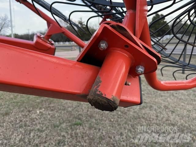 Kuhn SR110 GII テッダー・テッダーレーキ