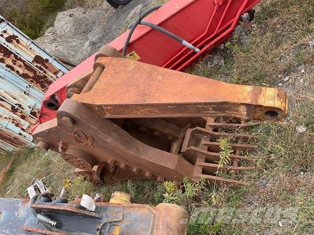 Labounty RCS80 クラッシャー/破砕機