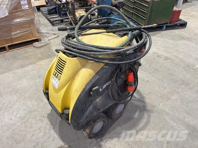 Lavor Pro LKX4 低圧洗浄器