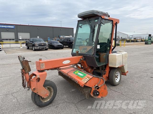 Lay-Mor 8HC 屋内用スイーパー