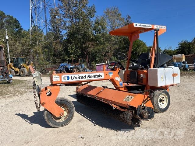 Lay-Mor SM 300 屋内用スイーパー