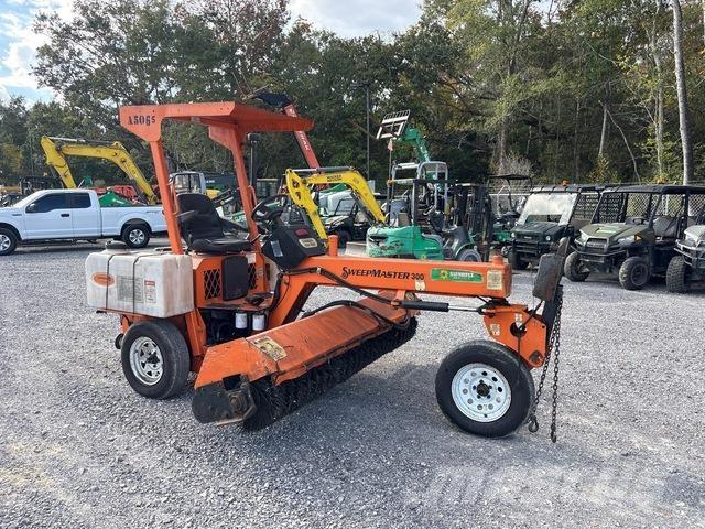 Lay-Mor SM300 屋内用スイーパー