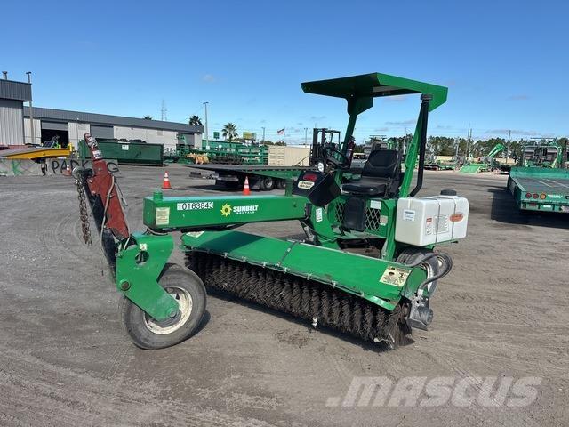 Lay-Mor SM300 屋内用スイーパー