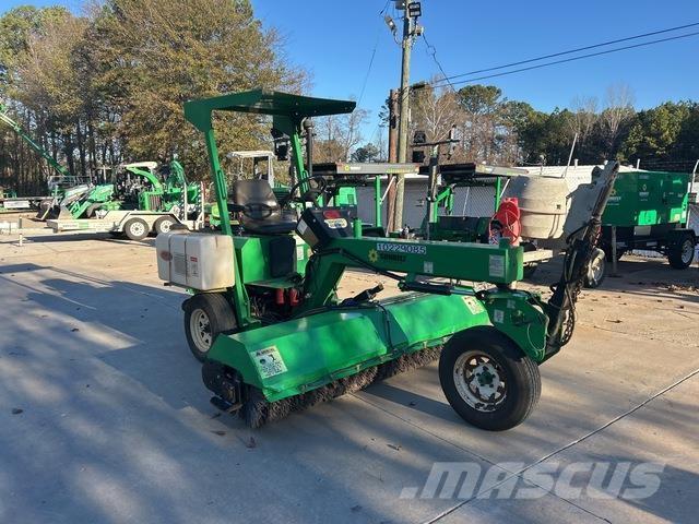 Lay-Mor SM300 屋内用スイーパー