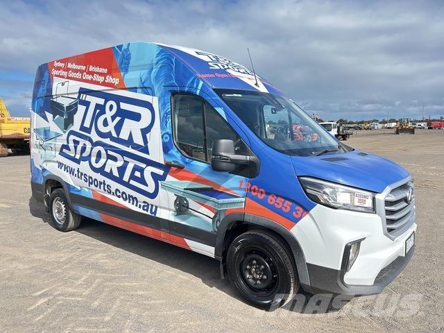 LDV Deliver 9 パネルバン