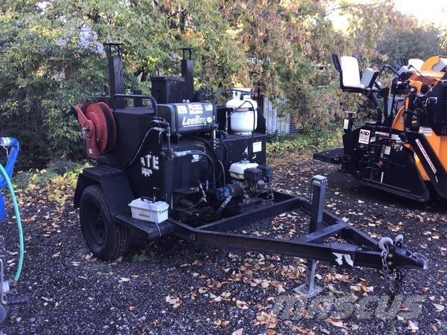 LeeBoy 250T 建設機械 -　その他